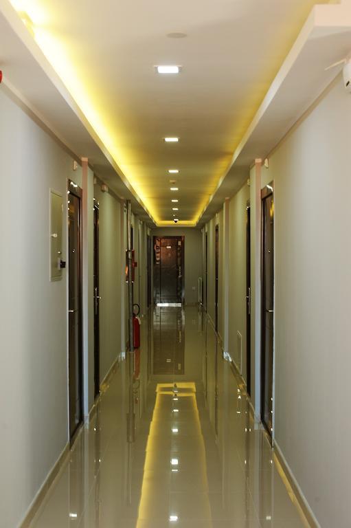 Garni Hotel Crystal Ice Nis Bagian luar foto