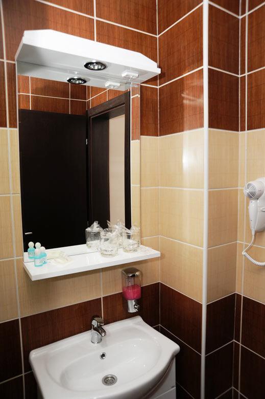 Garni Hotel Crystal Ice Nis Ruang foto